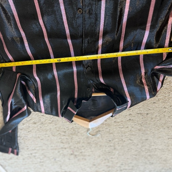 RtA NWOT XS never worn silk blend Shimmering Black Blouse with Pink - Picture 10 of 16